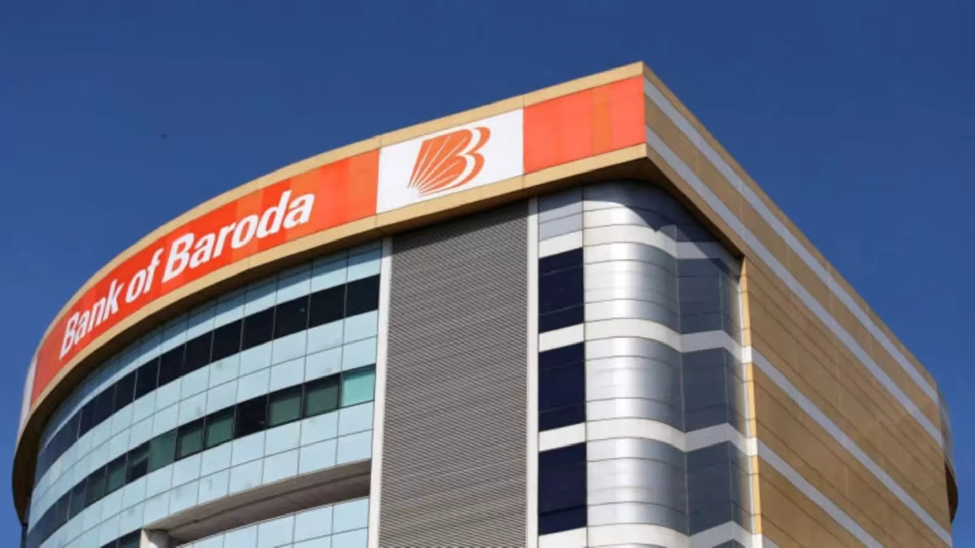 Bank of Baroda crosses Rs.22 lakh crore business milestone