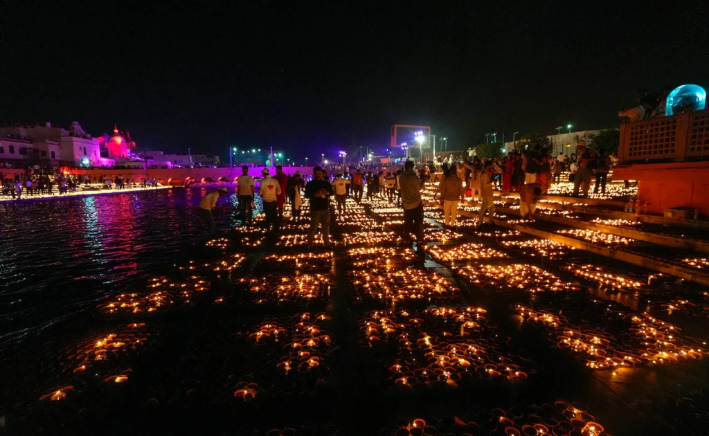 Ayodhya breaks its Diwali record, Watch photos and videos of Diwali Celebration in Ayodhya