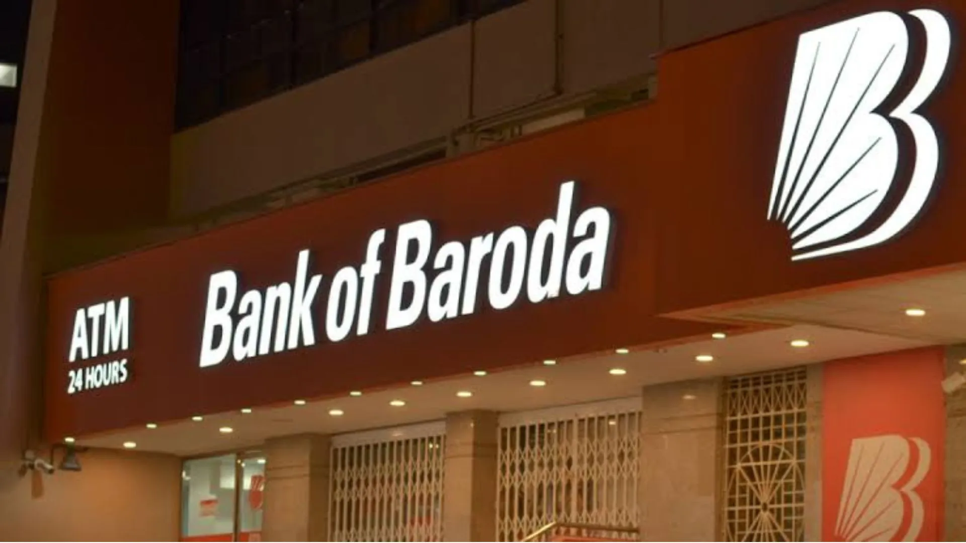 Court orders Bank of Baroda to refund Rs 52 lac to customer, Read full case here