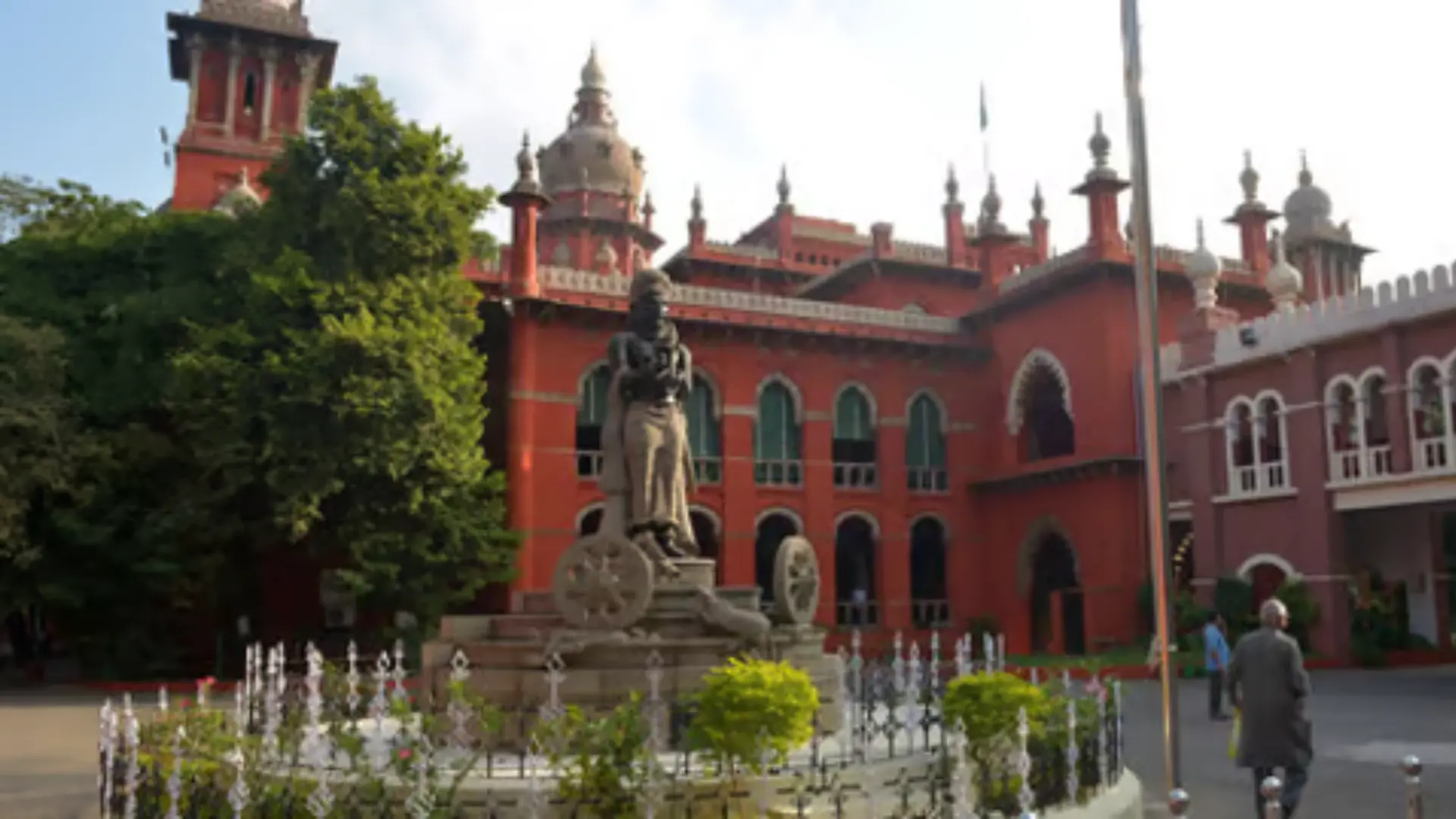 Madras High Court Rules Against Suspending Employees at Retirement