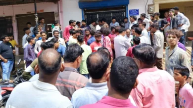 Robbery at Madhya Pradesh Gramin Bank, Robbers opened Fire inside Bank, Staff Injured