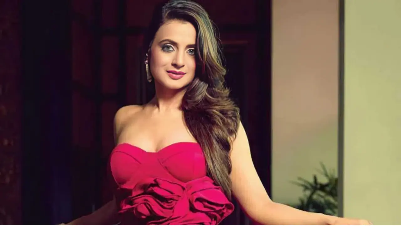 Ameesha Patel Settles Rs 2.5 Crore Cheque Bounce Case in Ranchi Court