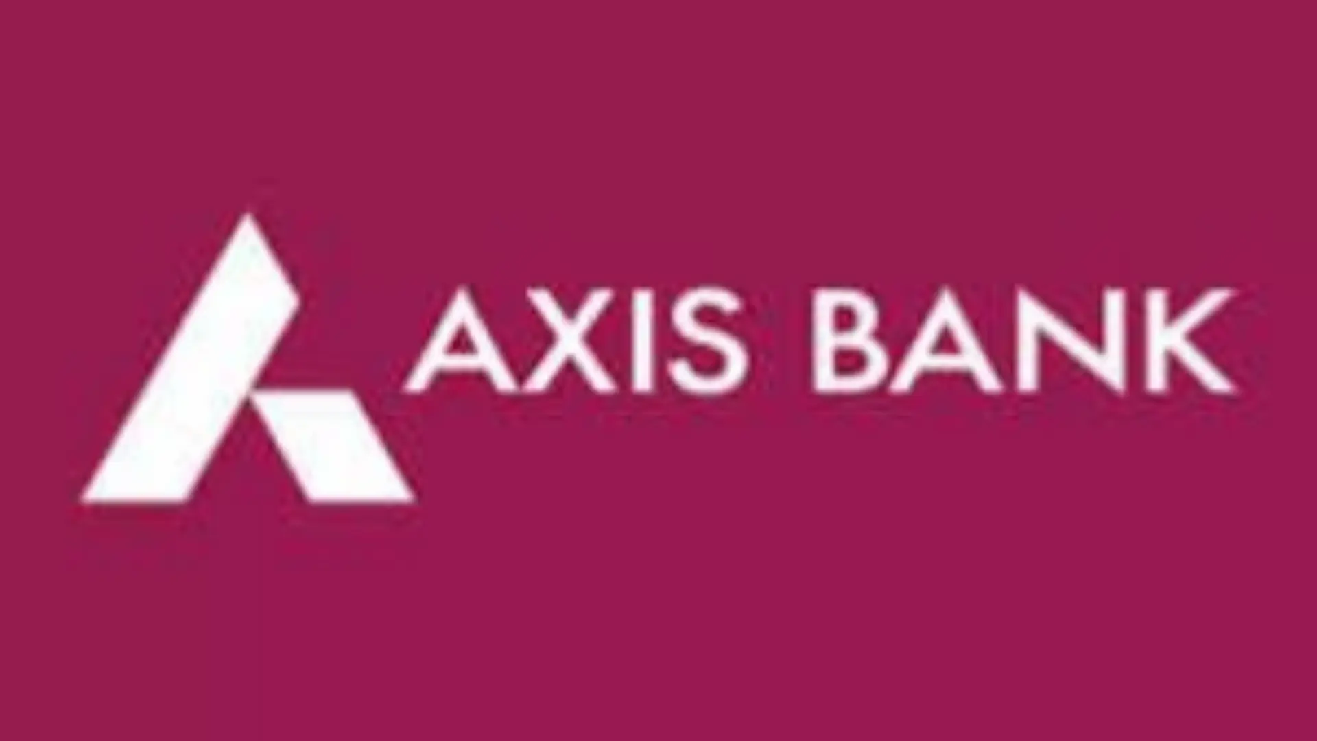 Axis Bank’s Rs 1 Billion Loan Guarantee to Empower Rural Electric Vehicle Purchases