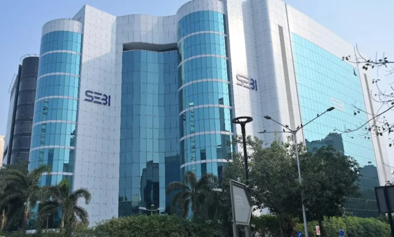 SEBI Seeks More Powers to Curb Unregulated Financial Advice on Social Media