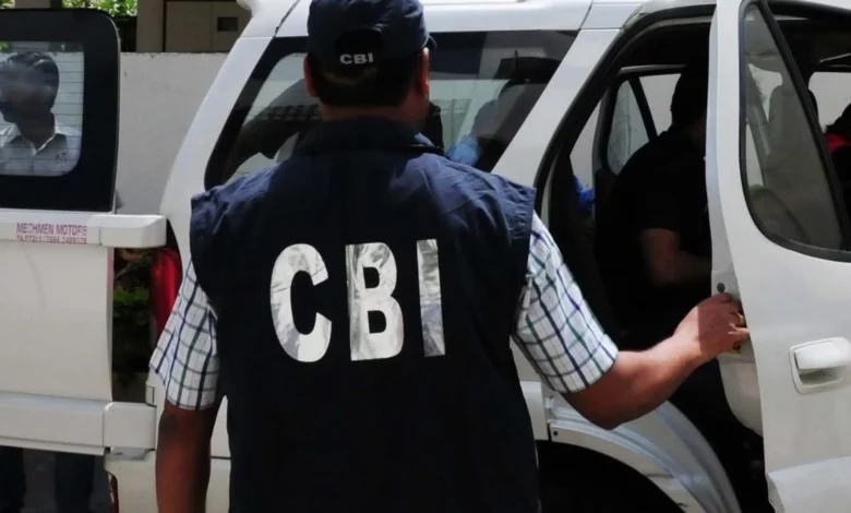 CBI Catches Bribe Broker Red-Handed in Ghazipur, Bank Officer on the Run