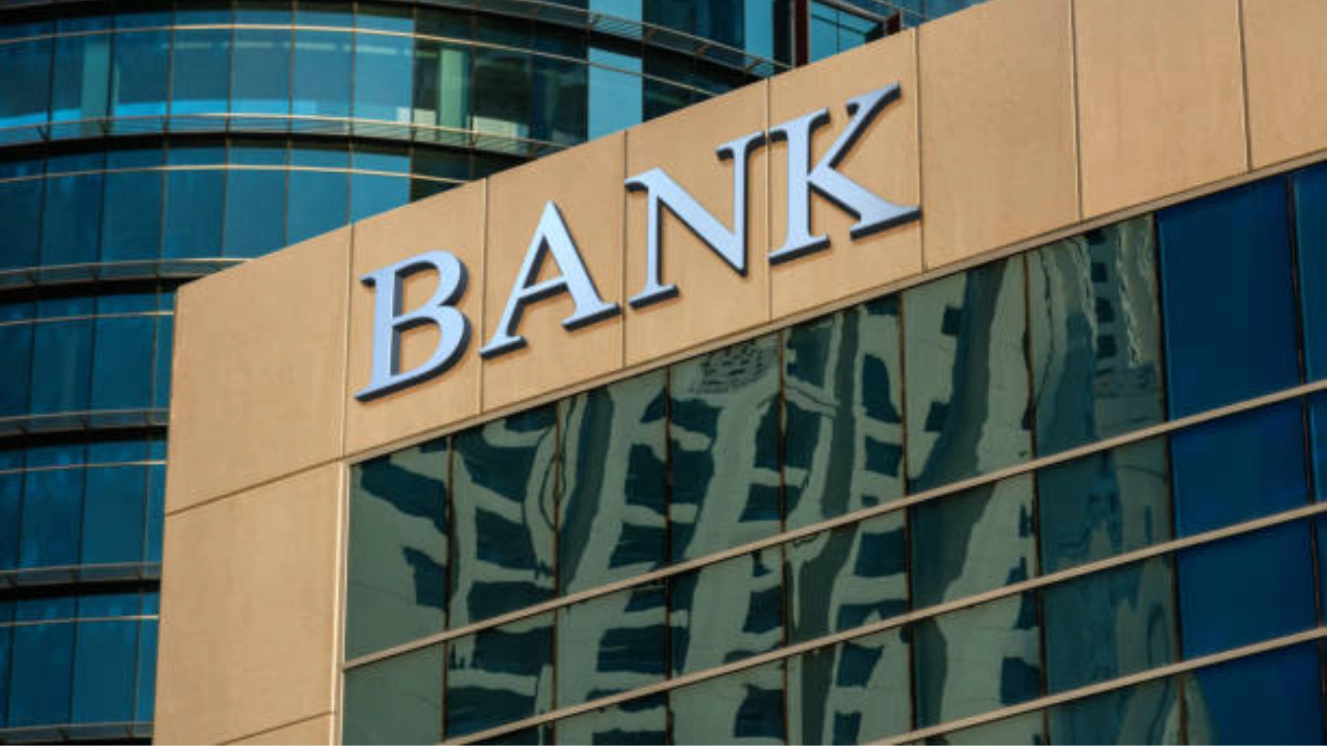 Government to Discuss Raising Deposit Insurance Limit with Public Sector Banks on March 4
