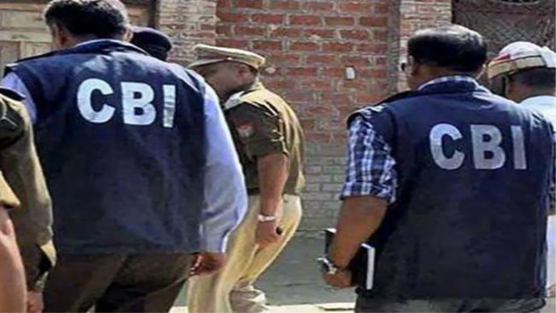 CBI Arrests Bank Manager in Azamgarh for Taking ₹20,000 Bribe