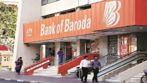 Bank of Baroda Manager Caught Red-Handed Taking Bribe in Azamgarh