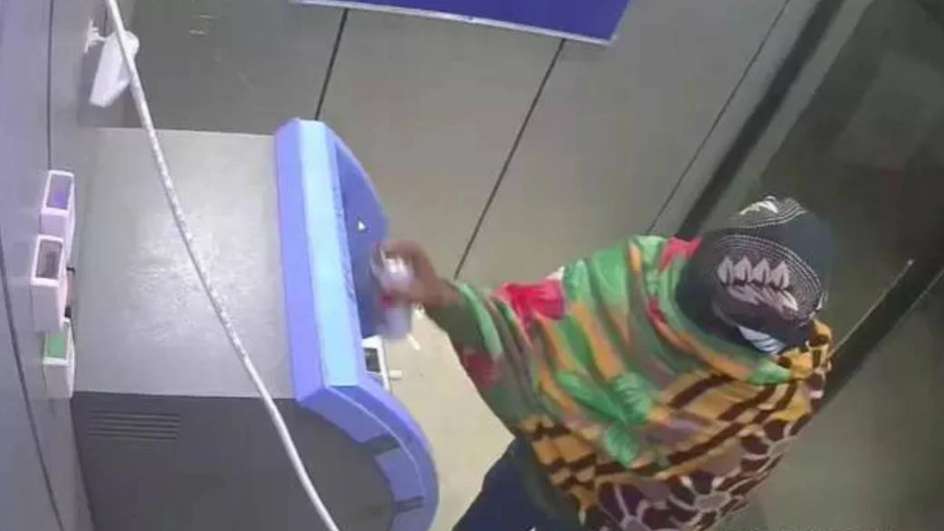 Thieves Loot ₹10 Lakh from SBI ATM in Jhunjhunu; Police Investigate