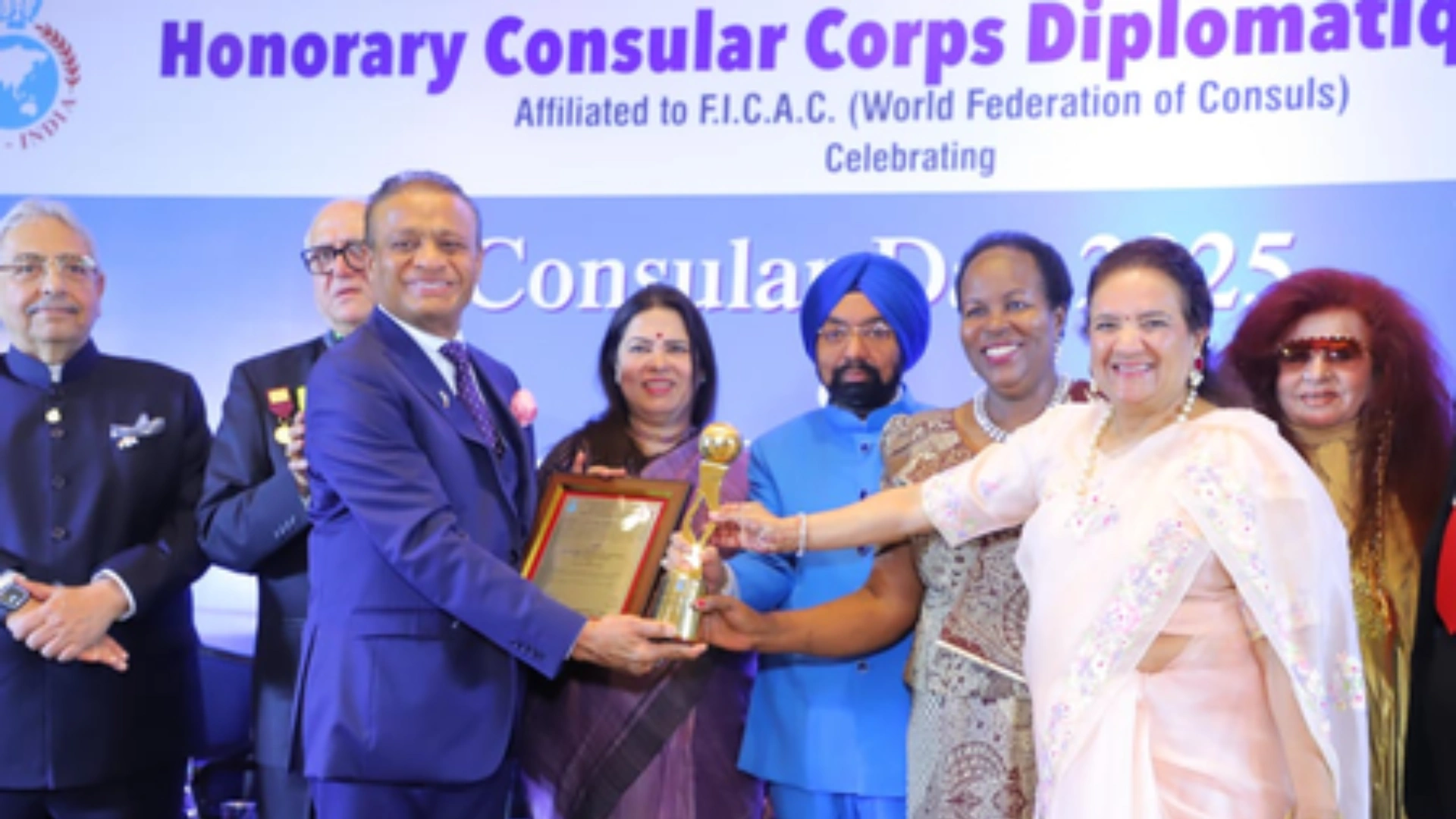 Madhusudan Agrawal Receives Prestigious 'Consular of the Year' Award for Contributions to India-Uganda Relations and Humanitarian Efforts