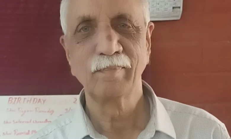 Rajan Ranade: A Retired Banker Dedicated to Educating Poor Children in Indore