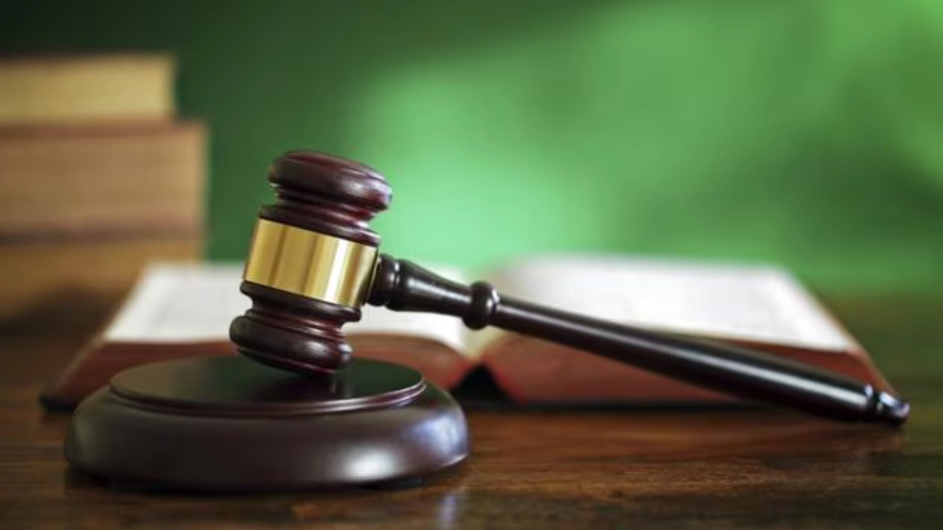 Court Declares Arun Soni a Fugitive in Check Bounce Case, Freezes Bank Accounts