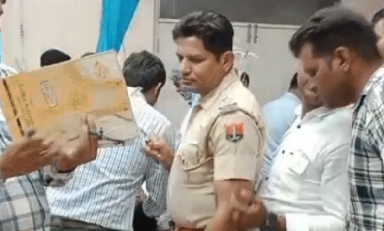 Union Bank Guard's Gun Accidentally Fires, Injuring Clerk's Leg in Churu