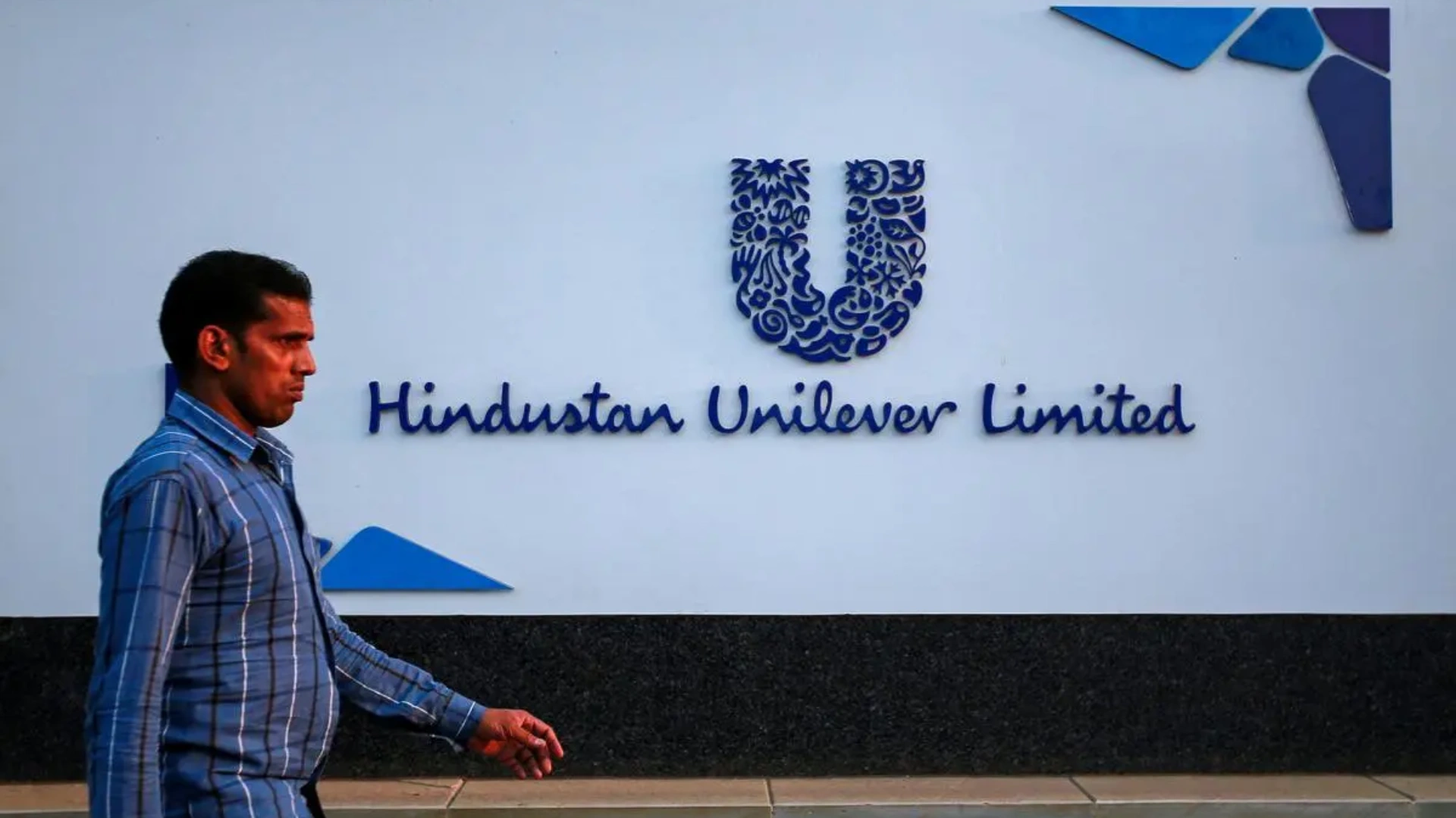 HUL Q4 FY25 Results: Net Profit Declines by 3.67% Amid Challenging Market Conditions
