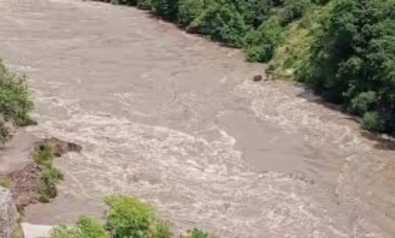 Flood in Pakistan: India released water in Jhelum River, People Scared