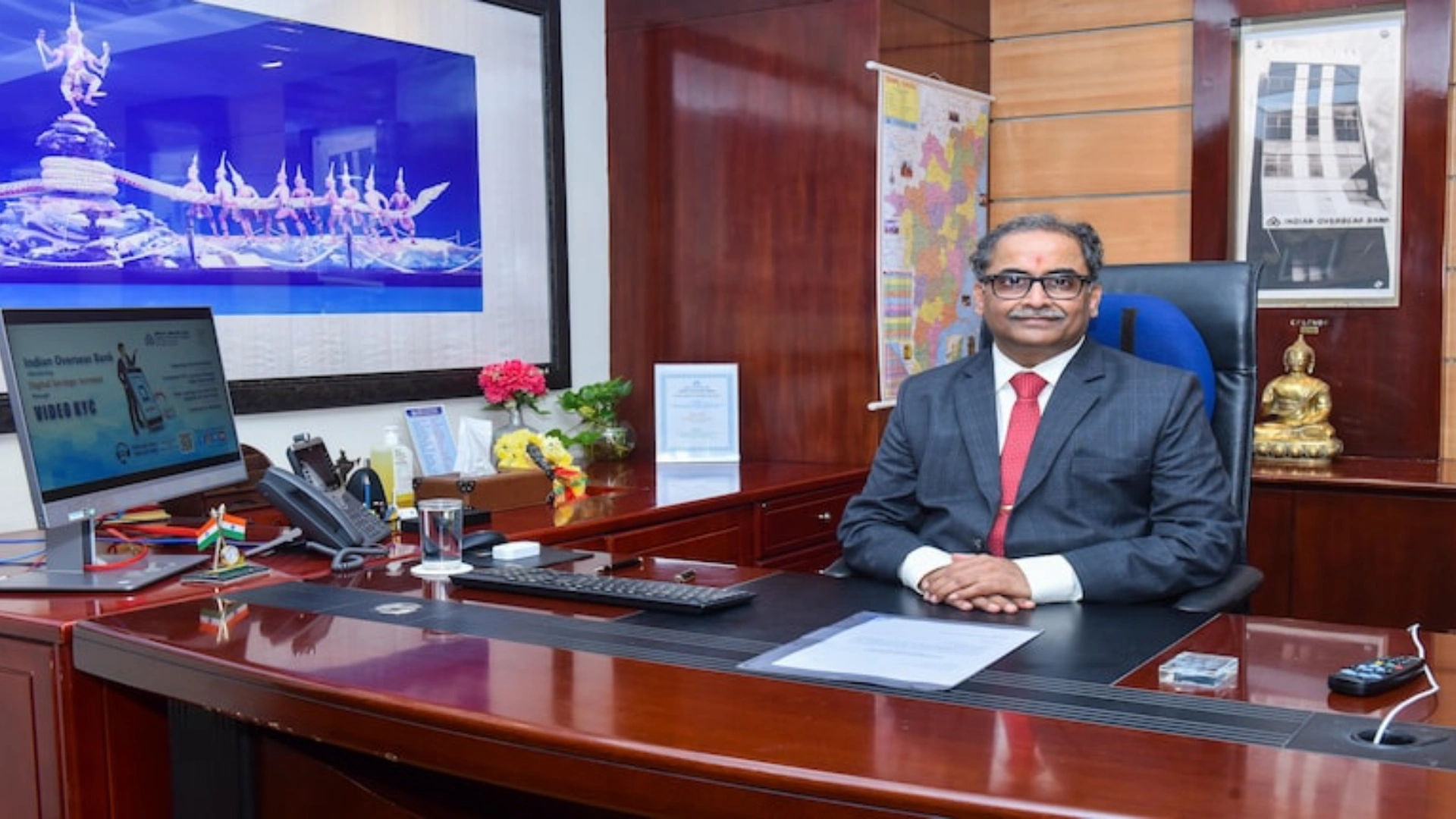 Indian Overseas Bank Expects Resolution of MTNL Loan Default in 2-3 Quarters