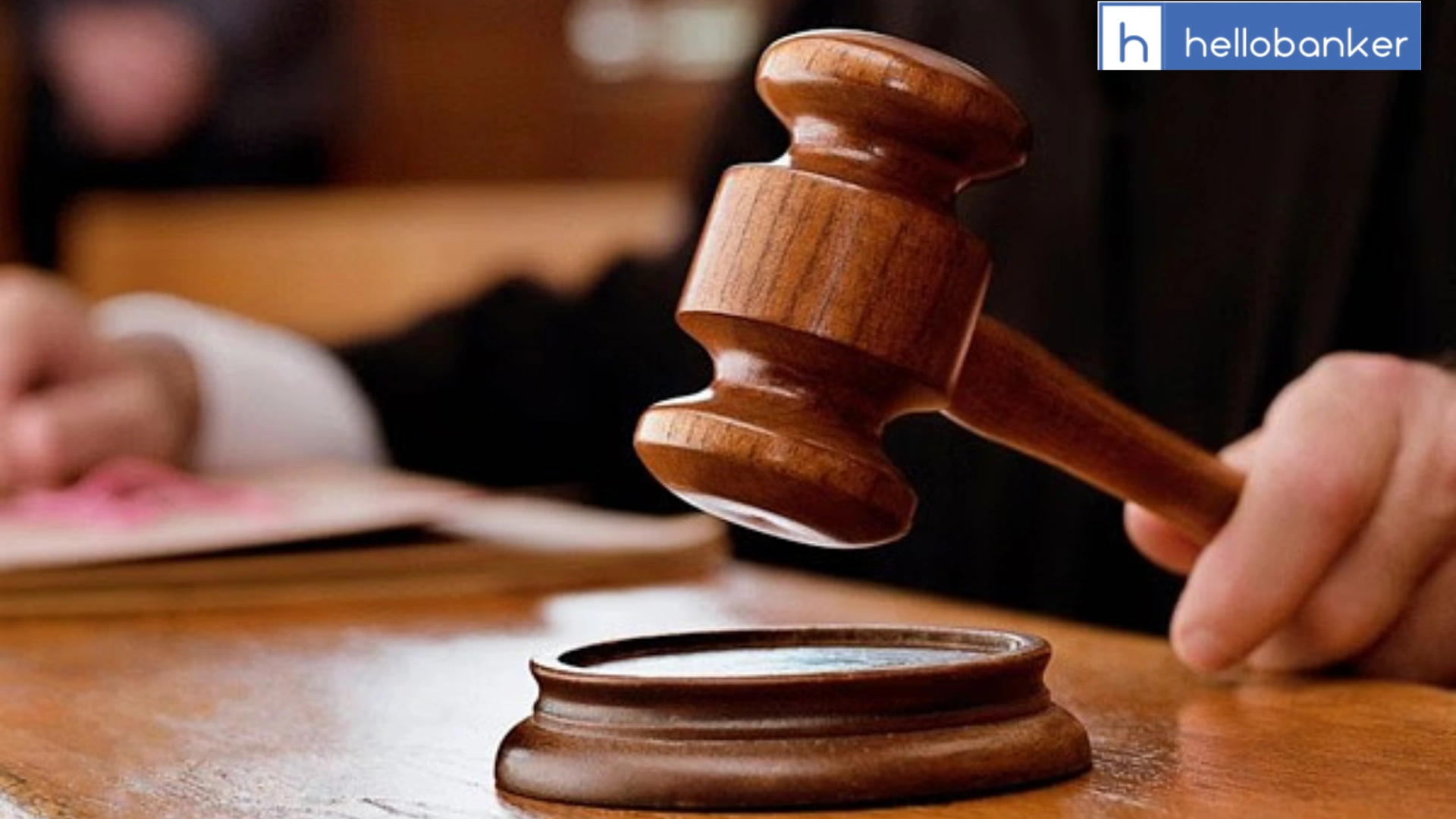 Court Orders FIR Against Bank of Baroda Manager in Bahraich Over ₹10,000 Fraud