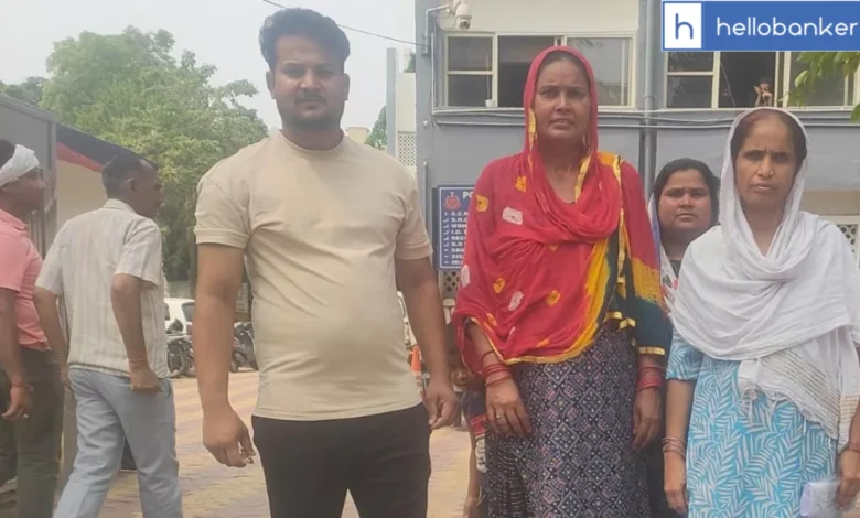SBI Customer Service Centre Scam in Delhi: Lakhs Stolen from Customers, Police Hunt for Operator