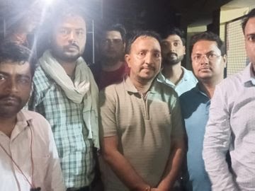 Baroda UP Bank Employees kidnapped, held hostage, beaten and looted