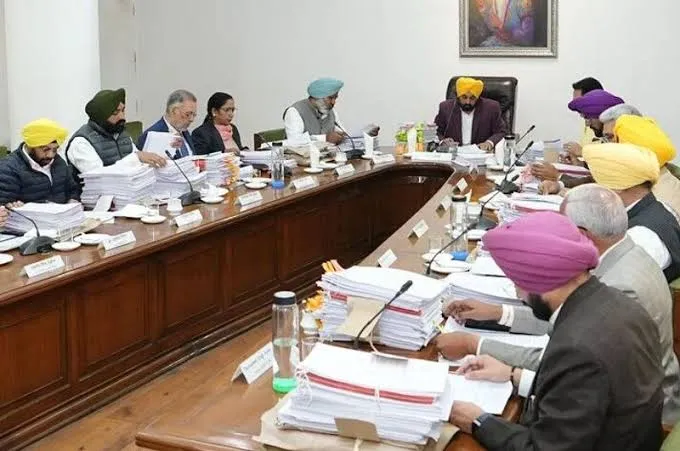 Punjab Govt has De-empanelled HDFC Bank, No Business will be done with HDFC Bank