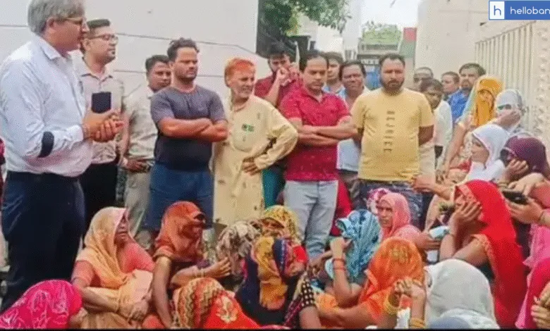Women locked the main gate of UP Gramin Bank in Bulandshahr