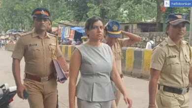 Female Bank Employee arrested for Blackmailing Colleague and demanding Rs.1 crore