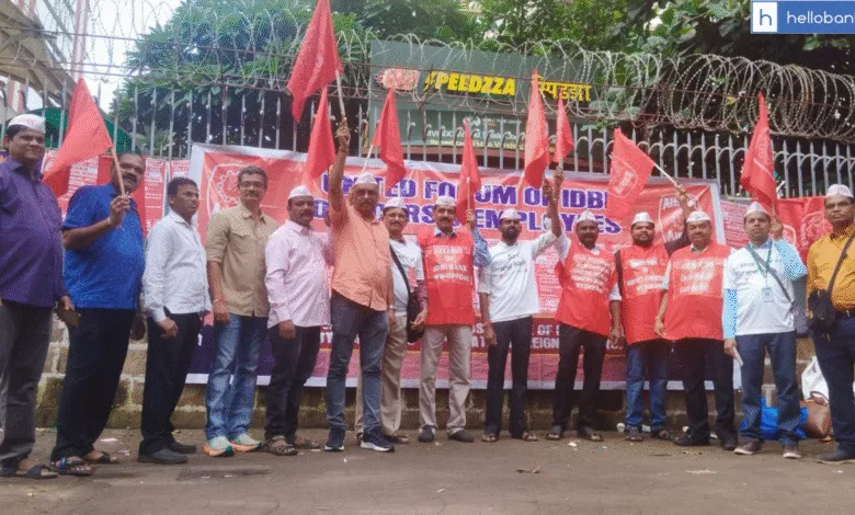 IDBI Employees Go on Nationwide Strike Against Privatisation