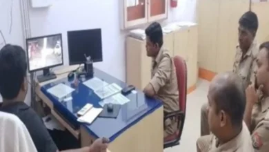 Bank of Baroda Manager beaten with Hockey Sticks in Ayodhya Uttar Pradesh