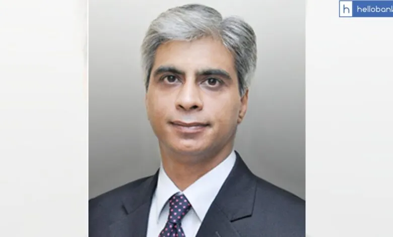 Axis Bank appoints Neeraj Gambhir as Executive Director