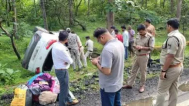 SBI Officer and Family Injured in Car Accident on Damoh-Jabalpur Road