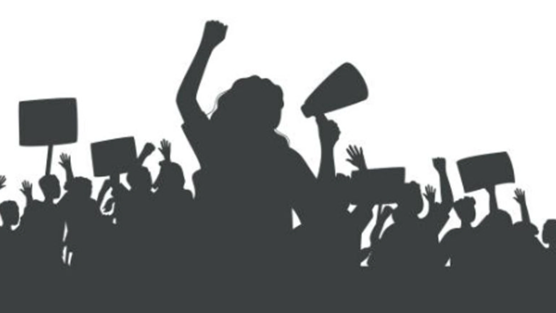 Protest Erupts in Rajouri After Alleged Fraud at J&K Bank Palma Branch