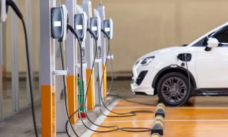 China Files WTO Complaint Against India Over EV Subsidies Amid Low Adoption Rates