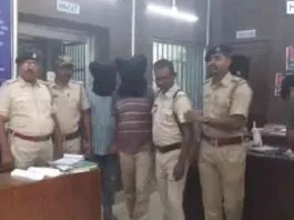 Police arrested Cashier of Punjab National Bank in West Bengal for defrauding customers