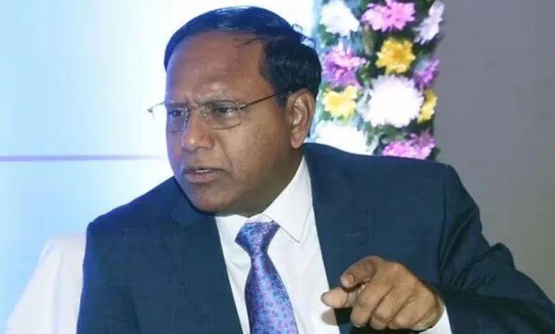 DFS Secretary