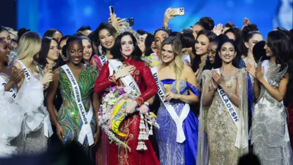 Fatima Bosch wins Miss Universe 2025