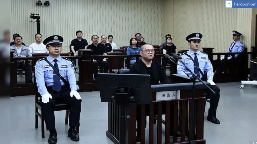 China Executes Top Bank Officer For Taking Over $156 Million in Bribe