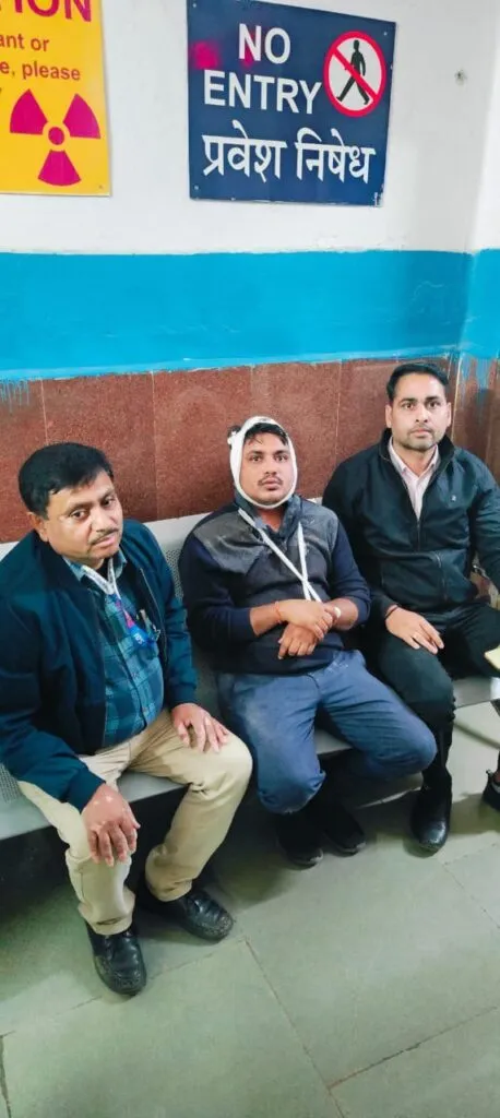 SBI Staff in Guna attacked by Loan Borrower