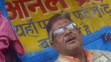 Vijay - Shopkeeper of Anil Brothers