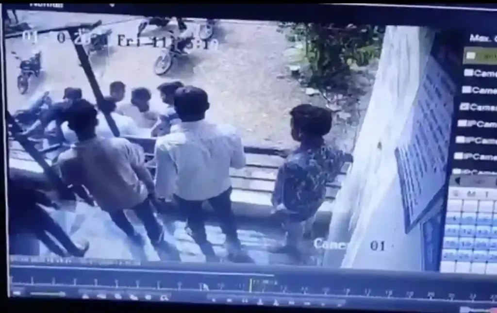 Maharashtra Gramin Bank Branch Manager Assaulted in Jalna District, Questions raised over Security of Bankers