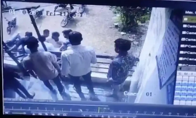 Maharashtra Gramin Bank Branch Manager Assaulted in Jalna District, Questions raised over Security of Bankers