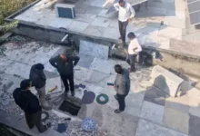 Bank of Baroda Robbery in Ajmer: Staff investigating the area from where robbers entered the bank