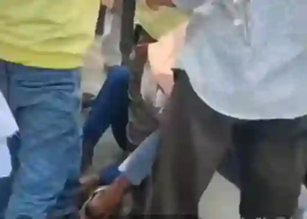 Bank of India Regional Manager Seriously Injured After Bus Drags Bike for 1 km in Gaya