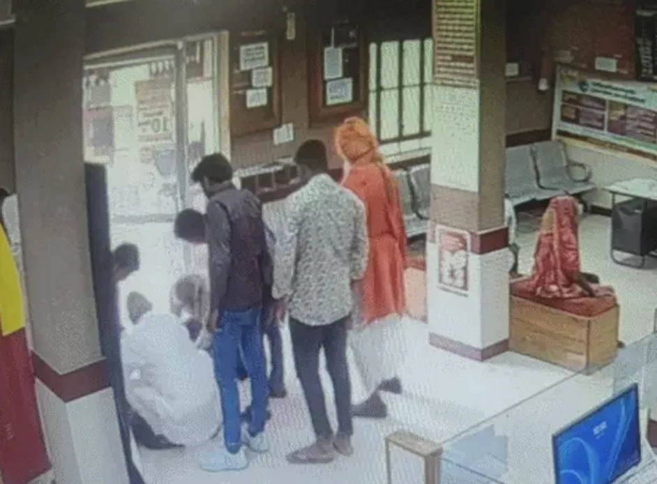 Customer suffered from heart attack inside PNB bank in Rajasthan