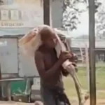 Man brings Dead Sister's skeleton to Bank to withdraw Cash