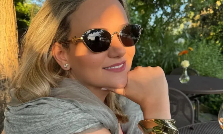 Lorna Hajdini