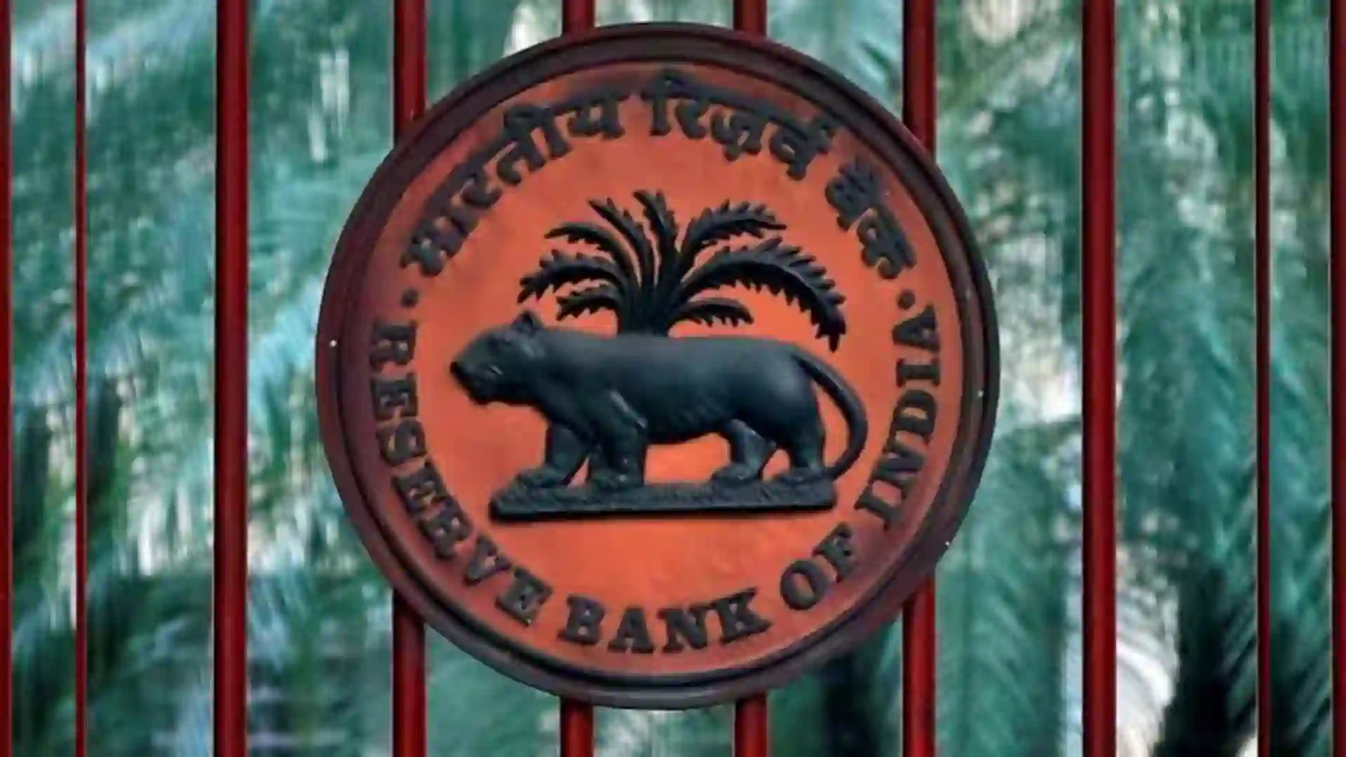 RBI Employees Protest Across India Against New Promotion Policy