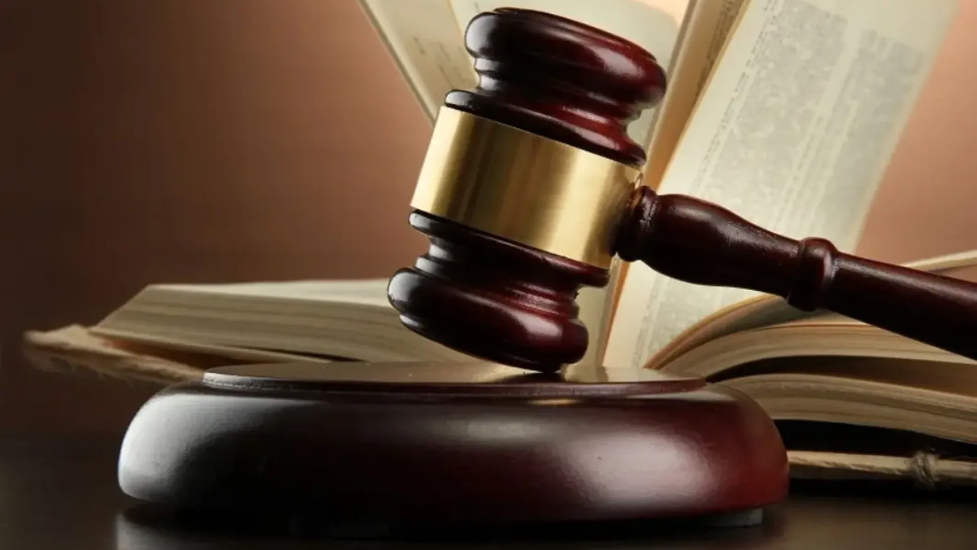 Employer Must Properly Inform Employees About Notices; Merely Uploading on Website Is Not Enough: High Court