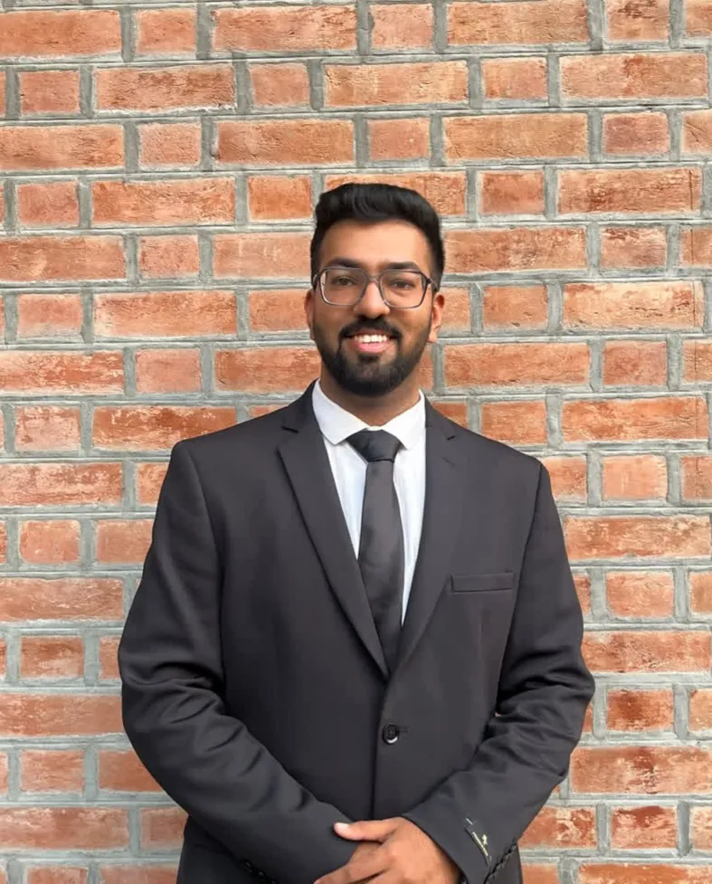 Soumil Saxena - SBI PO who cracked CAT exam and got selected in IIM Ahmedabad