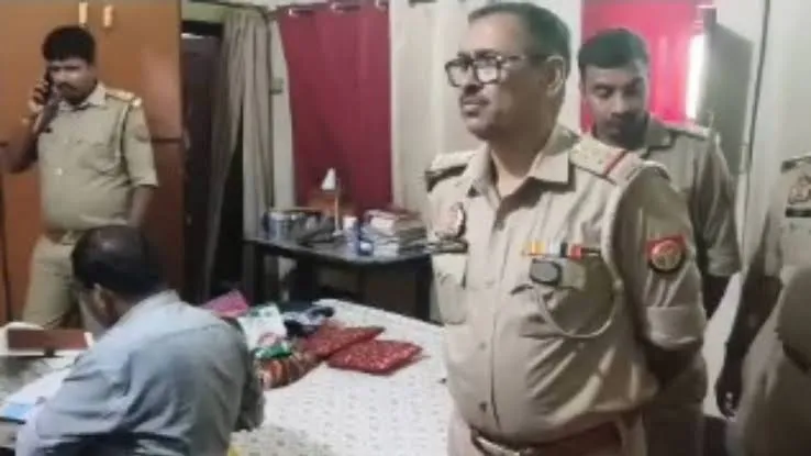Police investigates death of retired SBI Bank Employee in Ayodhya