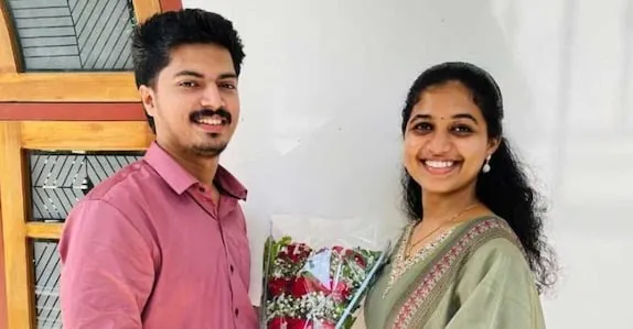Couple working in SBI found Dead in Kerala
